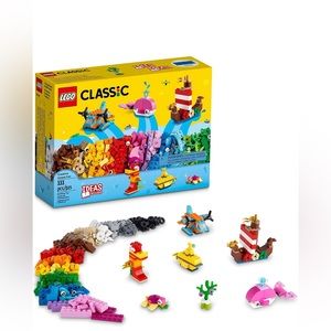 LEGO Classic Creative Ocean Fun 11018 Building Toy Set
